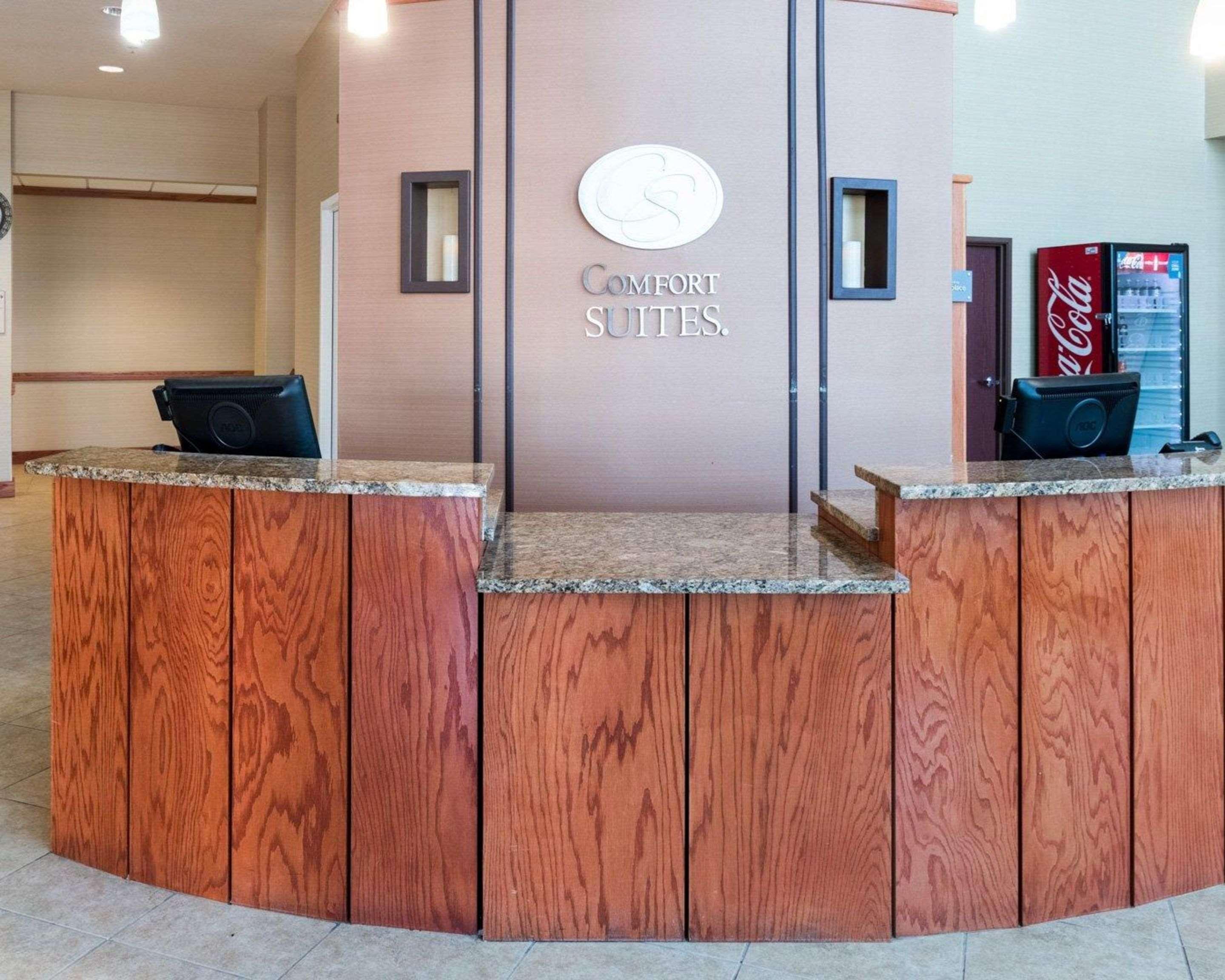 Comfort Suites Granbury Bagian luar foto