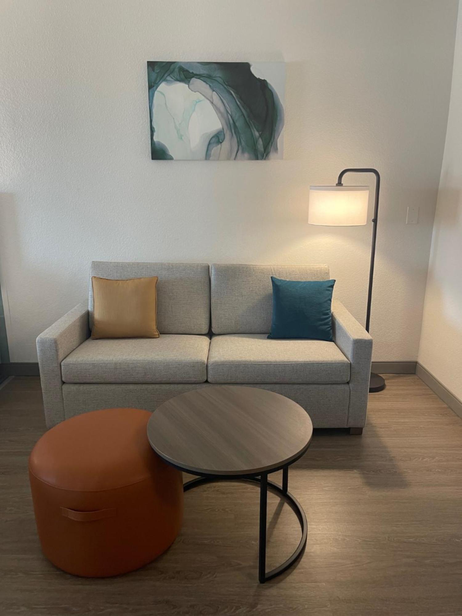 Comfort Suites Granbury Bagian luar foto