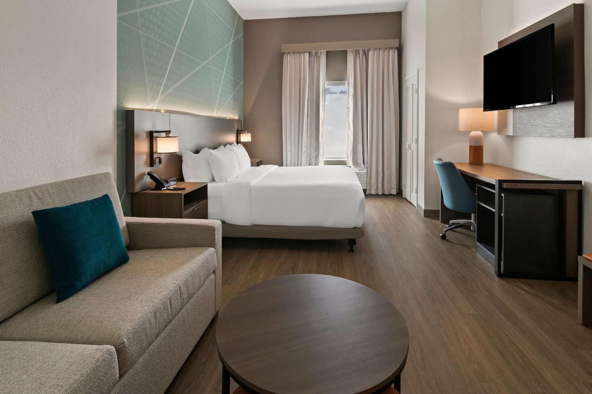 Comfort Suites Granbury Bagian luar foto