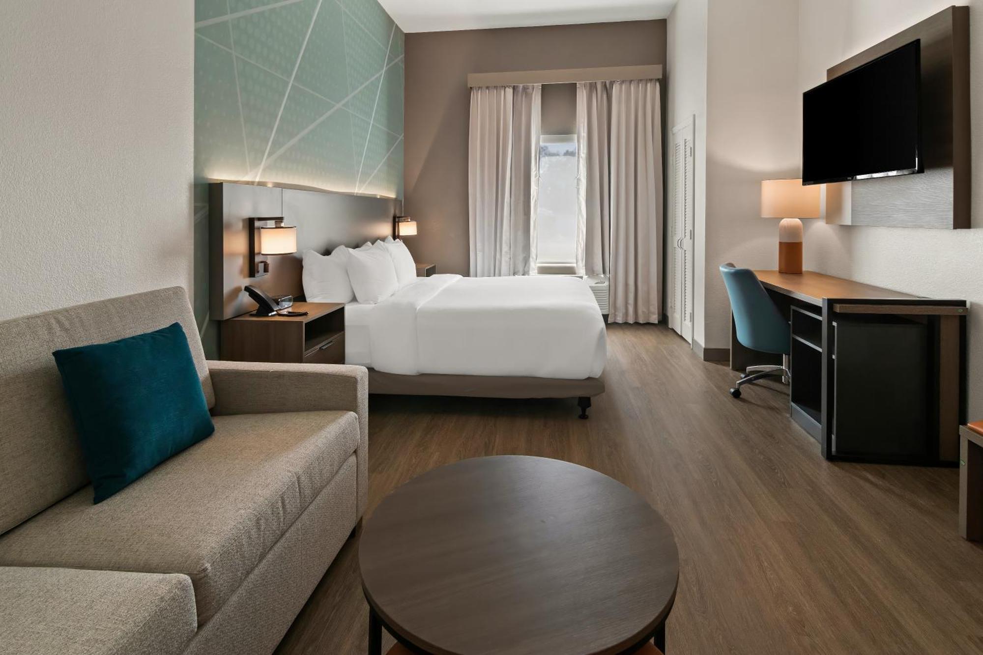 Comfort Suites Granbury Bagian luar foto